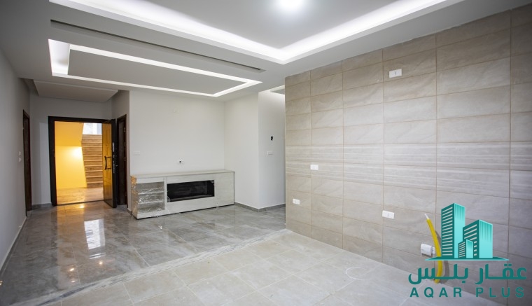 شقة مع حديقة في ضاحية الرشيد