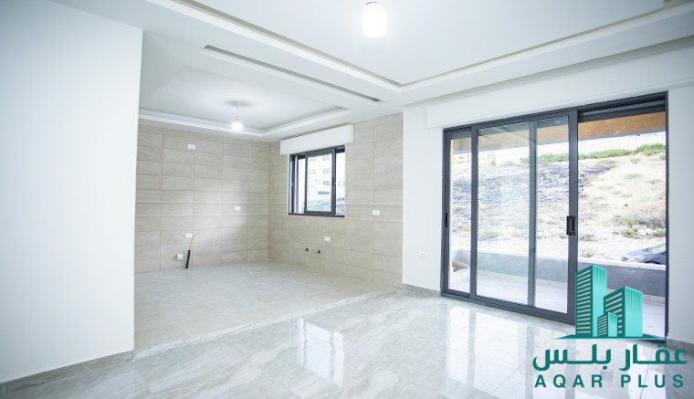 شقة 115م مع حديقة عمان