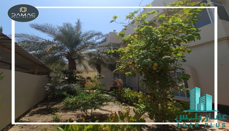 للبيع فيلا في النبيه صالح 