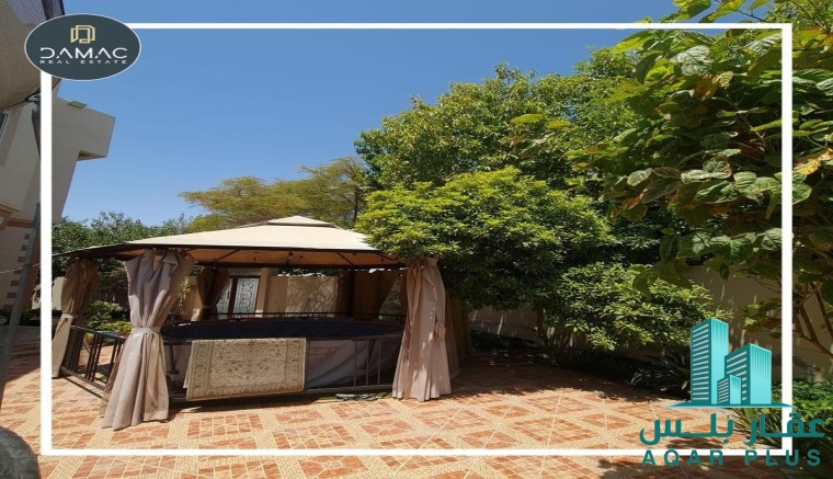 للبيع فيلا في النبيه صالح 