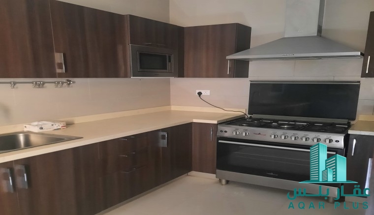 للبيع شقة موقعها ممتاز في الحد