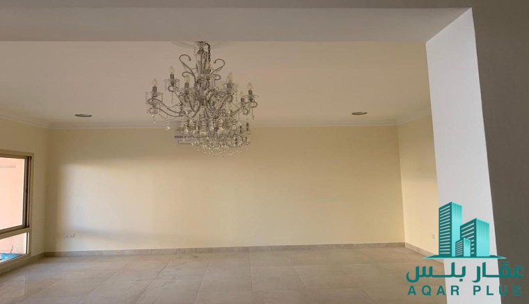 للبيع فيلا بمنطقة عراد 