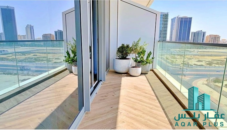 للإيجار شقة فاخرة في برج السيف