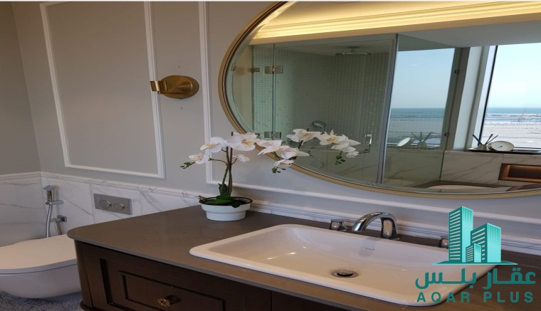 للإيجار شقة فاخرة في برج السيف