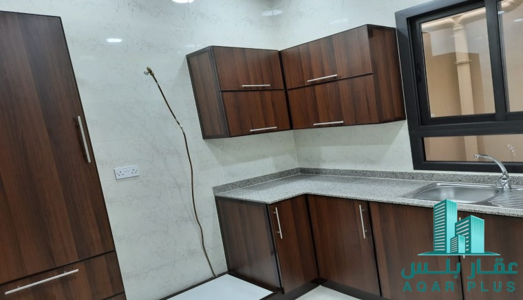 للبيع مبني مابين بلاد القديم 