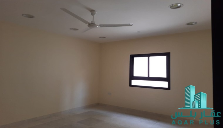 للبيع مبني مابين بلاد القديم 