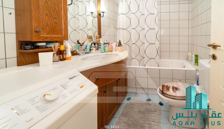 عقار في منطقة بيرايس أثينا