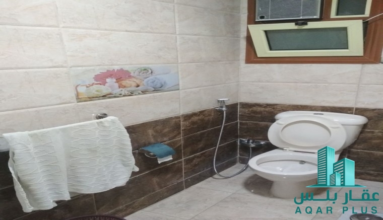 شقة للإيجار التجاري أو السكني