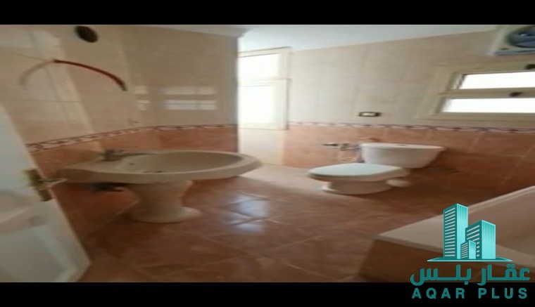شقة بحي السفارات