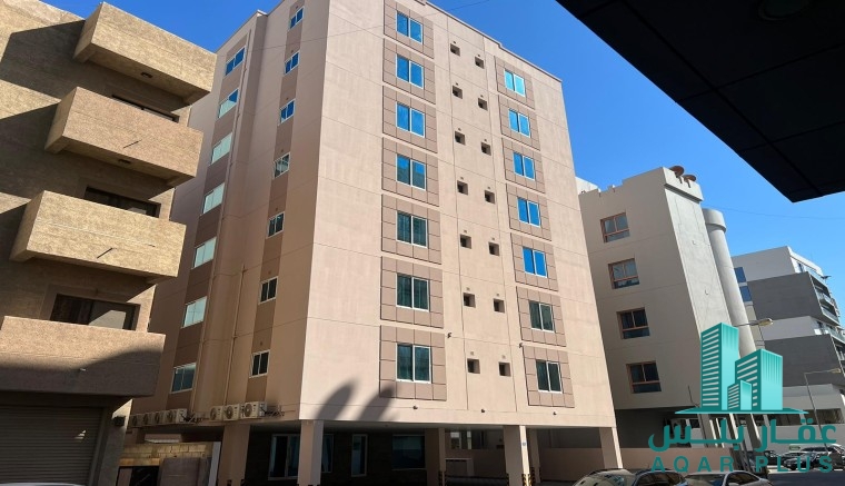 Elegant New Building For Sale 