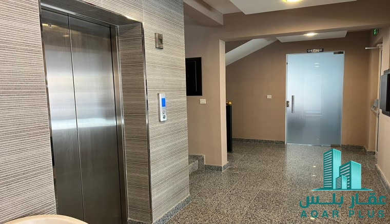 Elegant New Building For Sale 