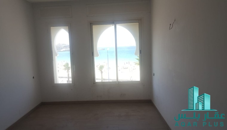فندق للبيع بمدينة قصر الصغير