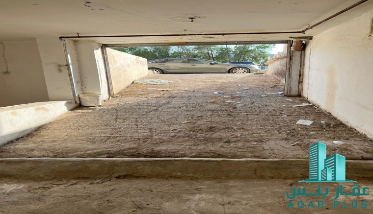 للايجار مخزن سرداب مع نزلة سيا