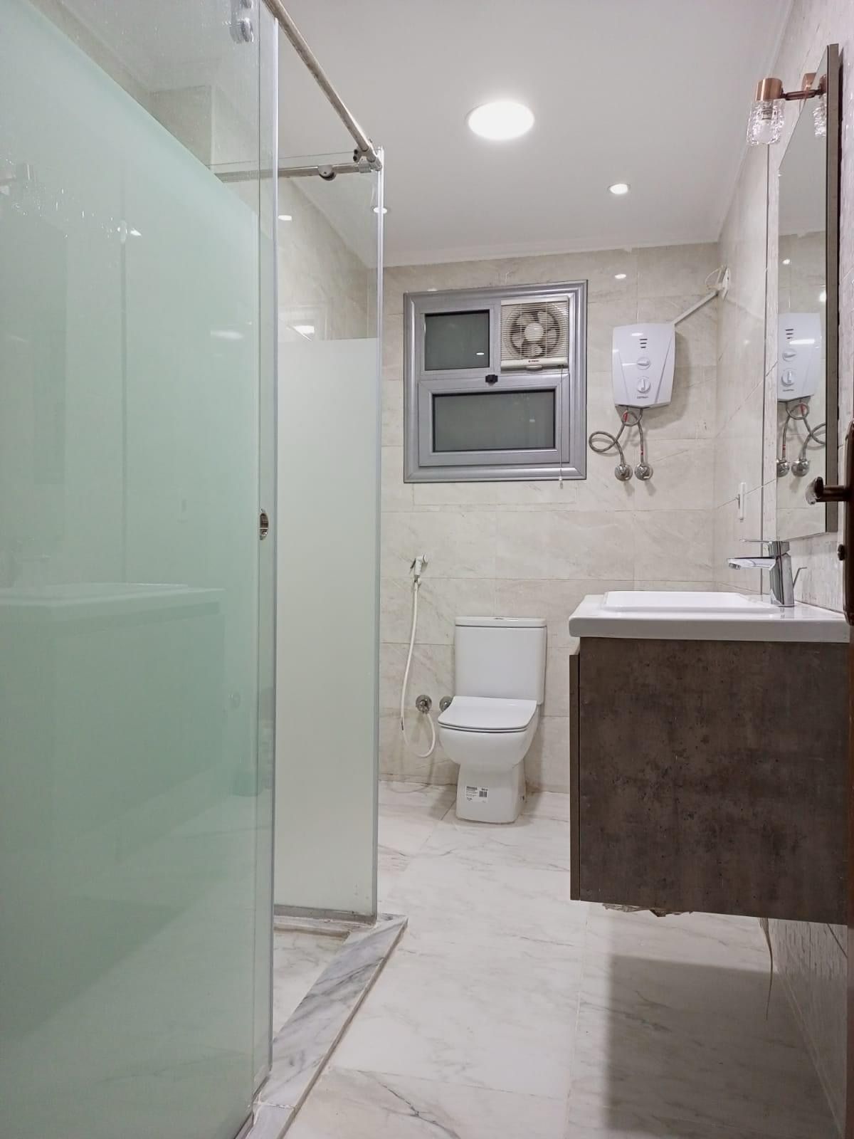 شقة ايجار بالمهندسين كود ١٢٥٥