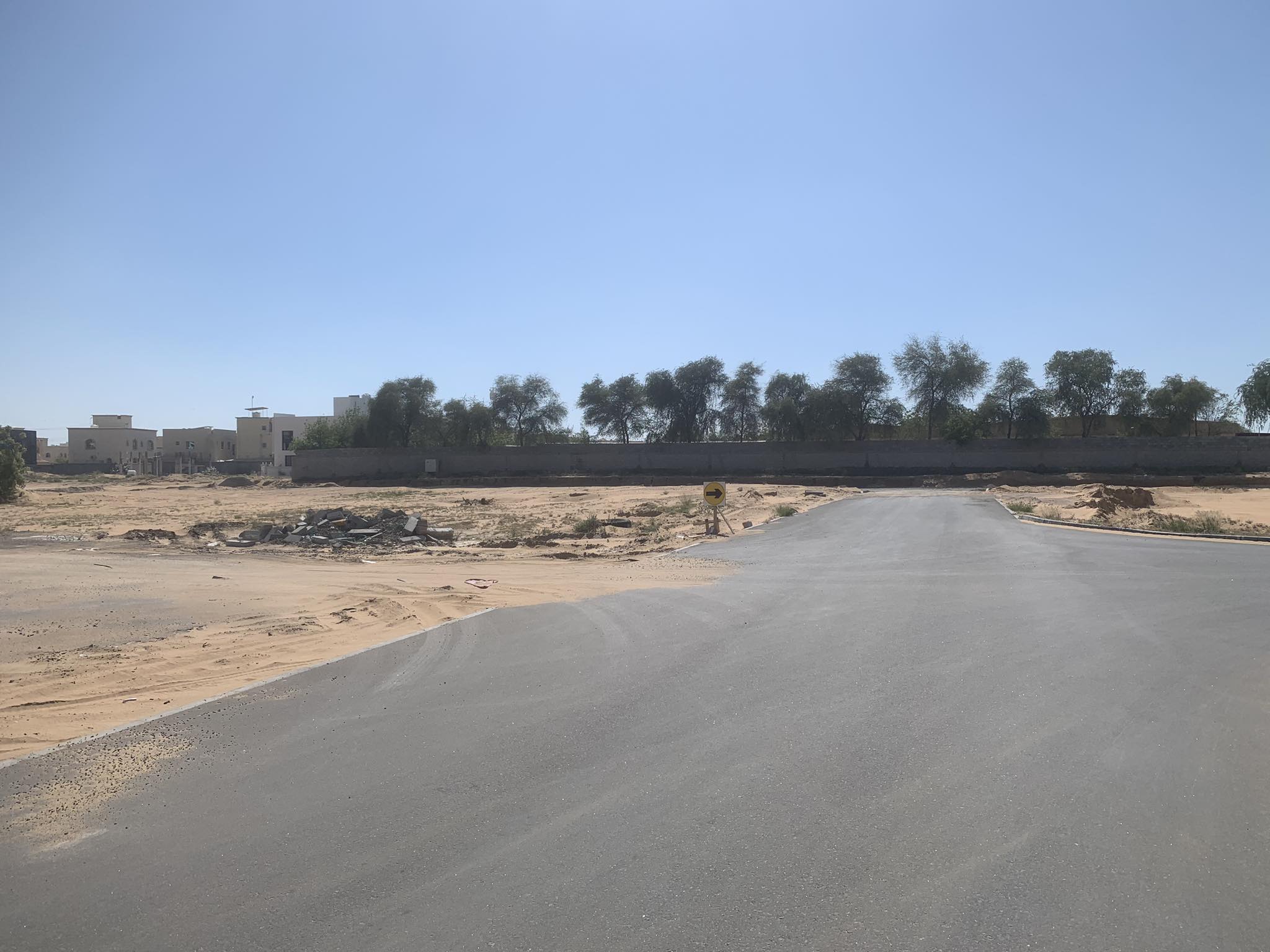 أراضي سكنية بموقع ممتاز بحي الياسمين