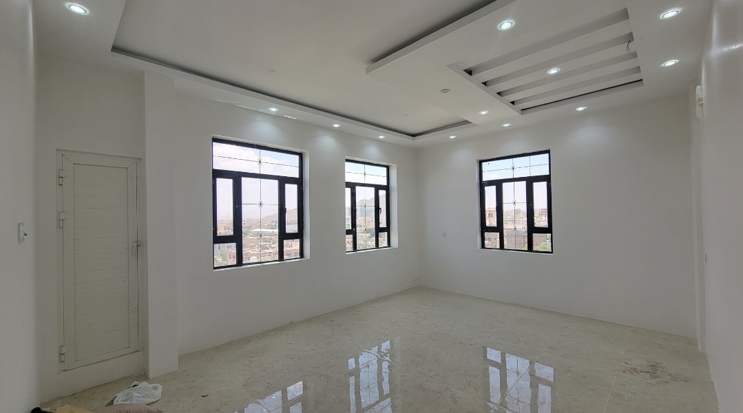 شقة للبيع في صنعاء حده جوار الطيران المدني