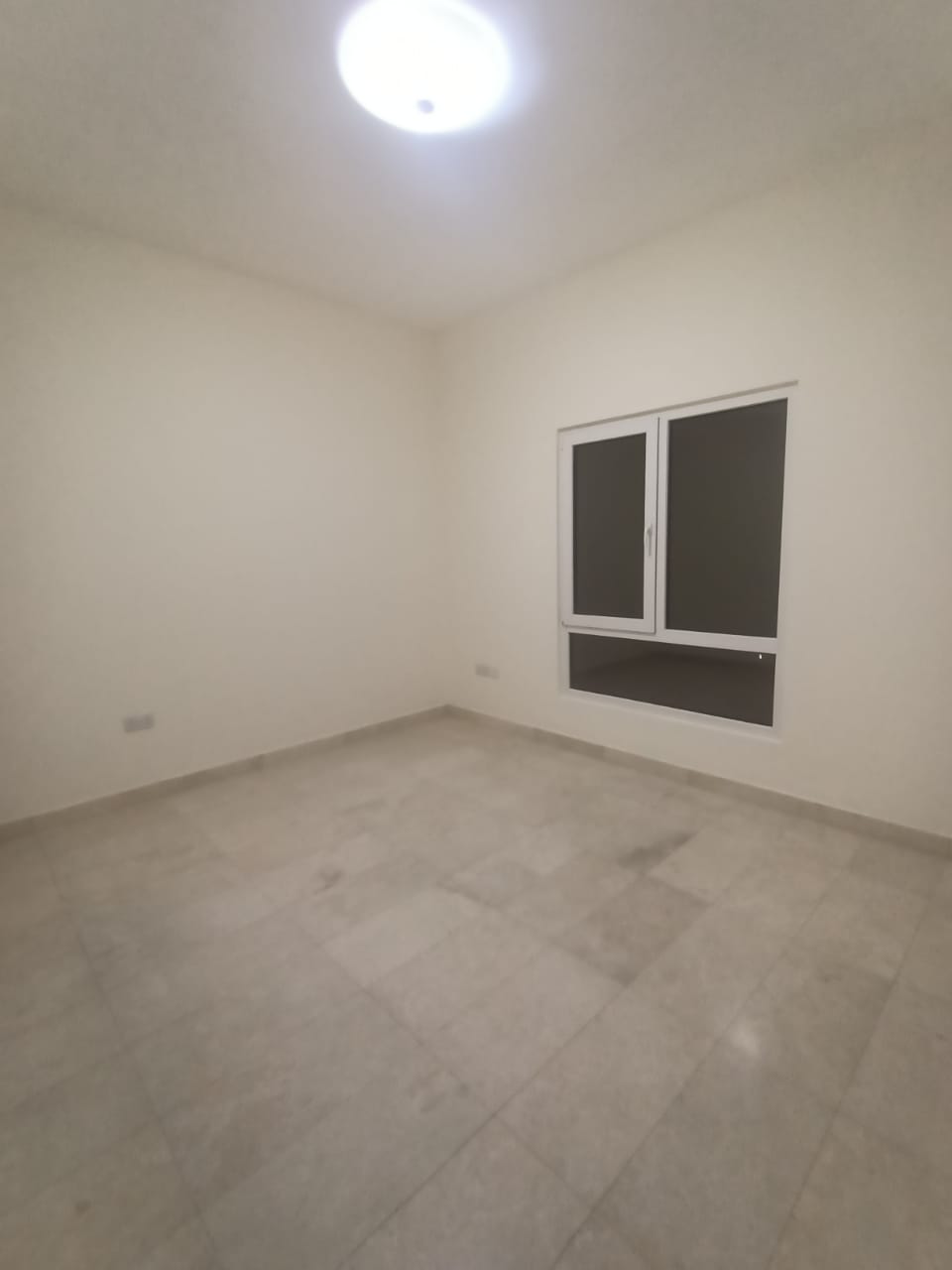 سكن للايجار مسقط الخوير