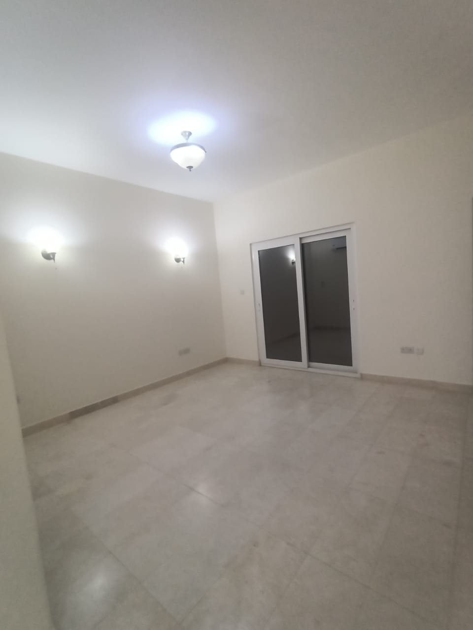 سكن للايجار مسقط الخوير