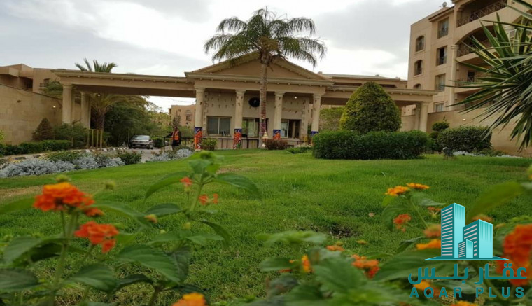 شقة بكمبوند بانوراما الشروق 