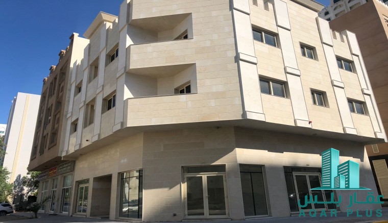 بنايه للبيع بالمجرة الشارقة 