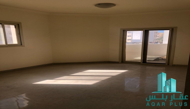 بنايه للبيع بالمجرة الشارقة 