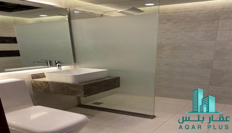 شقة اوشالية للبيع في جزر امواج