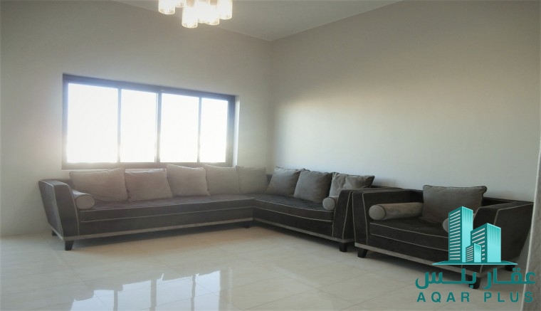 شقة اوشالية للبيع في جزر امواج