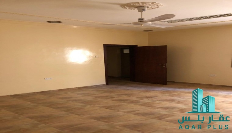 شقة للإيجار في الرفاع 