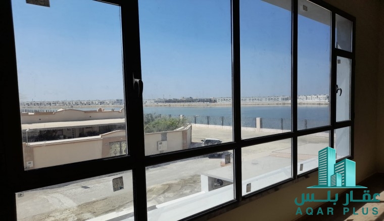 للبيع فيلا راقية في اللوزي 