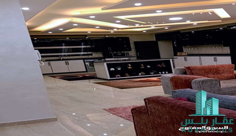 شقة جديدة في الزرقاء للبيع