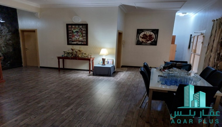 للبيع فيلا راقية في سند