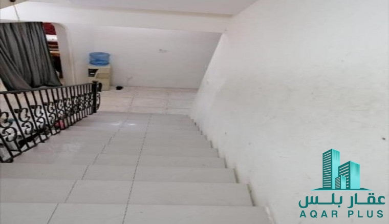 للبيع فيلا راقية في سار 